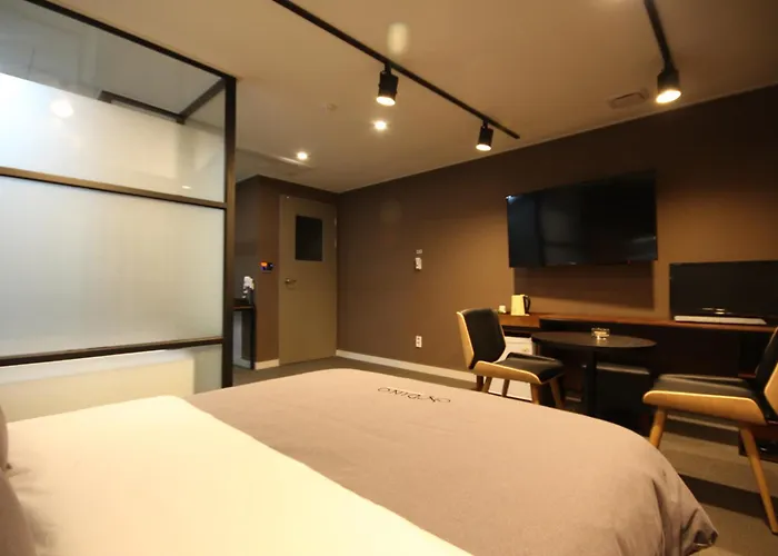 Hotel Station Dino 2*